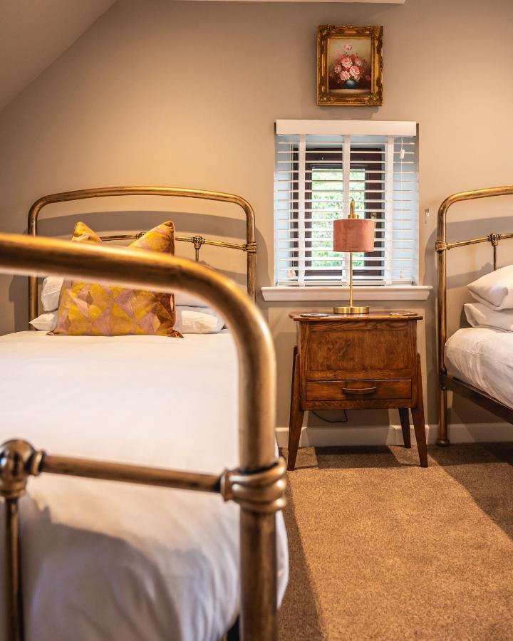 Luxury Cottage With Mountain View'S Cononbridge ภายนอก รูปภาพ